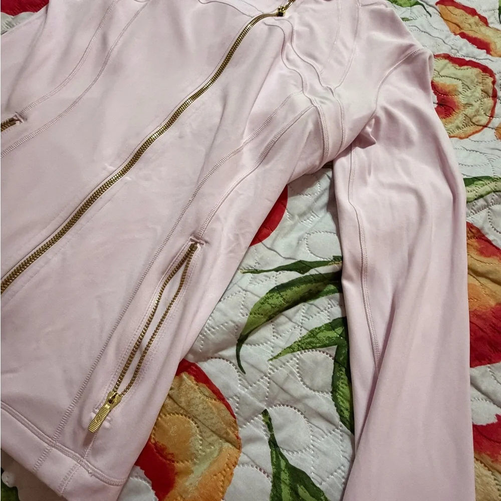 Define jacket - Picture 3 of 6
